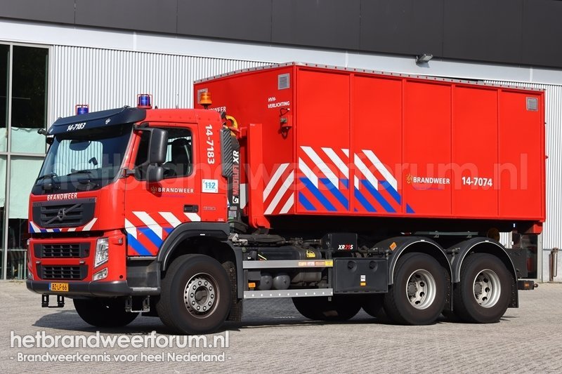 14-7183 Haakarmvoertuig