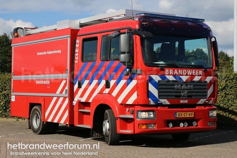 22-2171 Hulpverleningsvoertuig