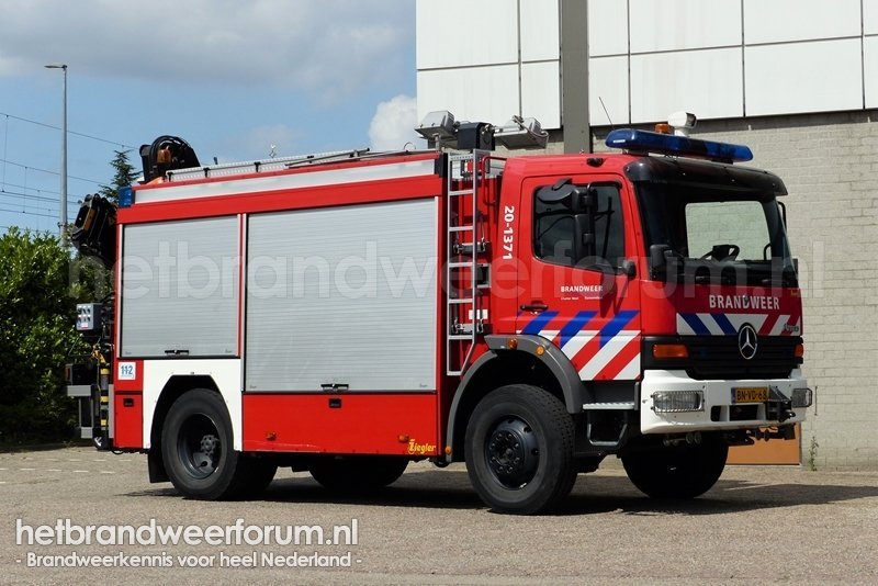 20-1371 Hulpverleningsvoertuig