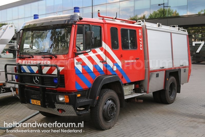 06-7742 Tankautospuit