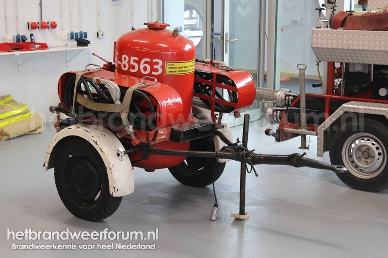 06-8563 Poederblusaanhanger