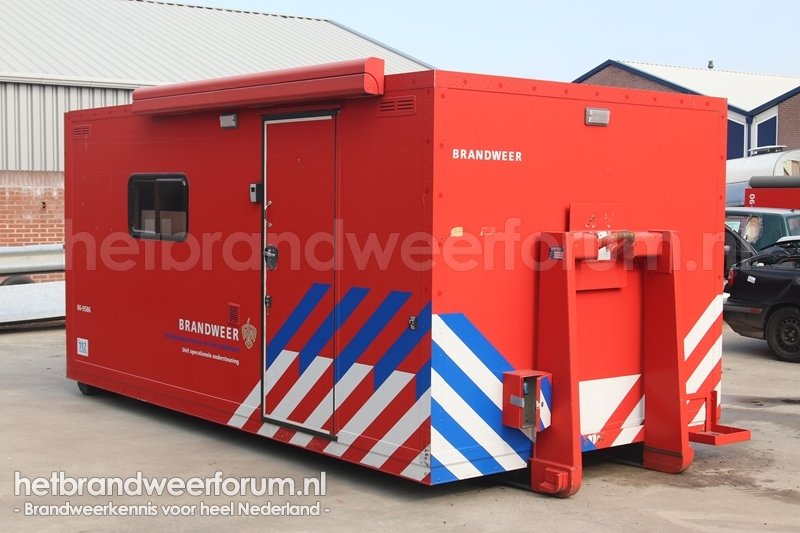 06-9586 Bijzonder Materialen Haakarmbak