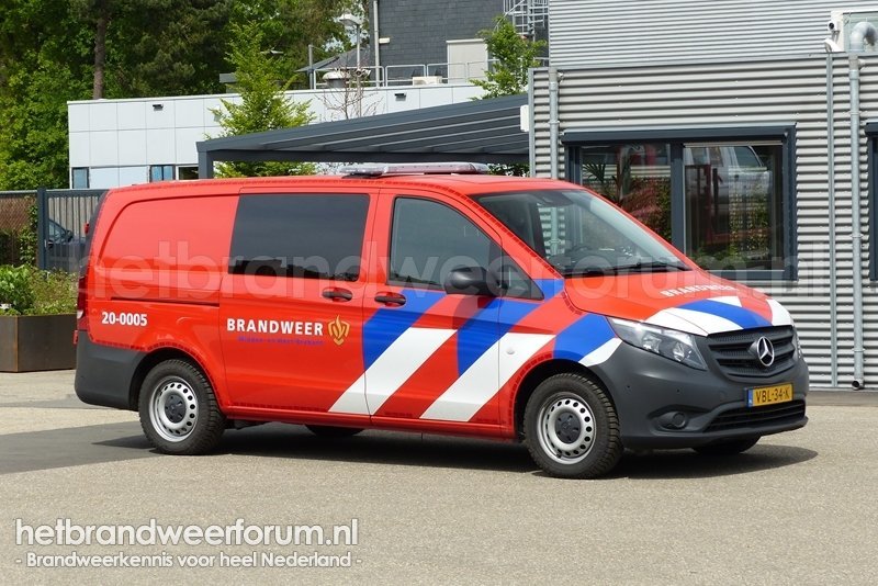 20-0005 Personeel/Materiaalvoertuig