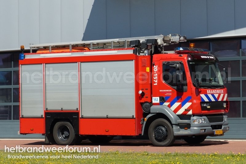 20-1571 Hulpverleningsvoertuig