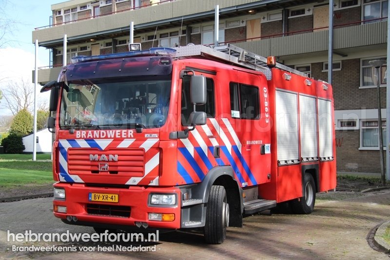 03-8633 Tankautospuit