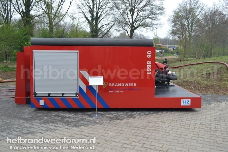 06-8661 Watertankhaakarmbak