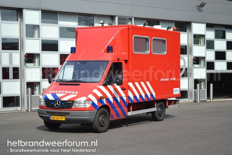 07-9198 Verbinding/Commandovoertuig