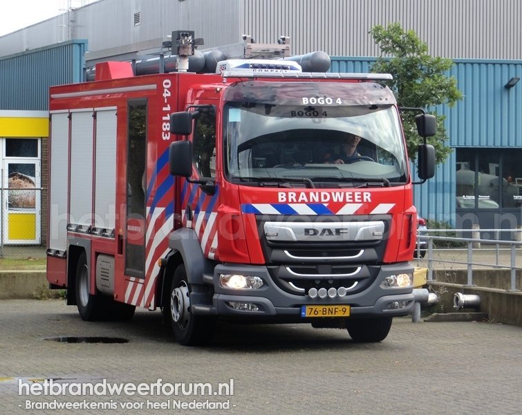 04-1183 Tankautospuit