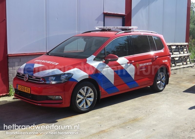 16-9199 Dienstauto Voorlichting