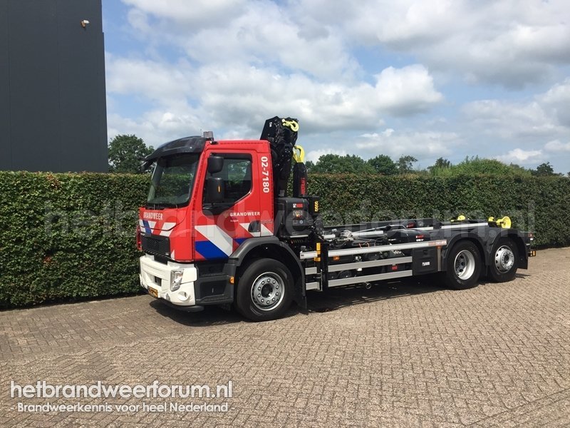 02-7180 Haakarmvoertuig