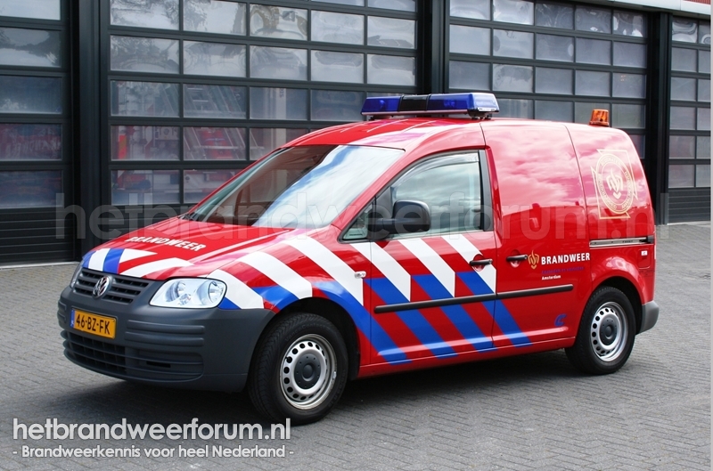 13-BBA Bron Personeel/Materiaalvoertuig