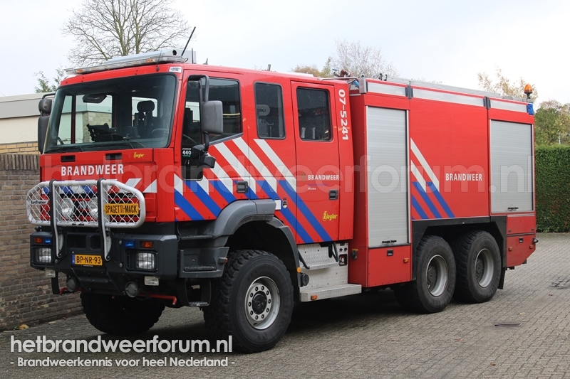 07-5241 Tankautospuit