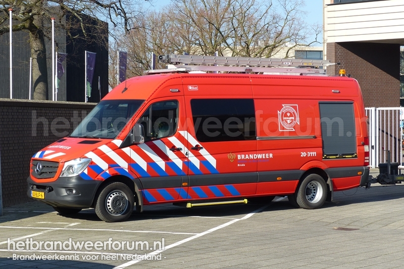 20-3111 Waterongevallenvoertuig