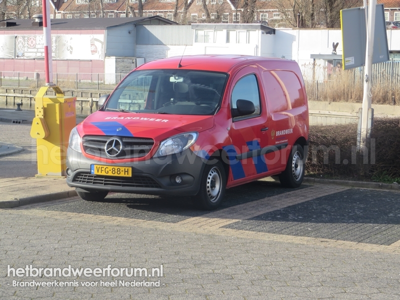 Personeel/Materiaalvoertuig (VFG-88-H)