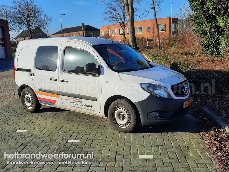 Personeel/Materiaalvoertuig (VGR-53-F)