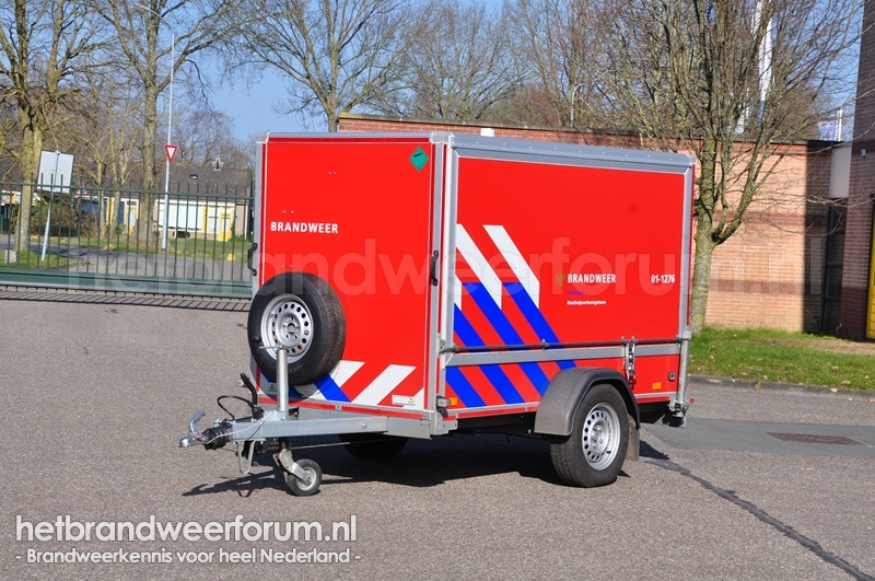 01-1276 Mesthulpverleningsaanhanger