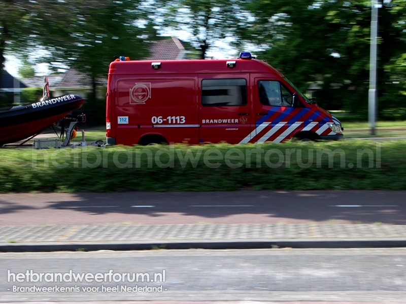 06-1113 Waterongevallenvoertuig