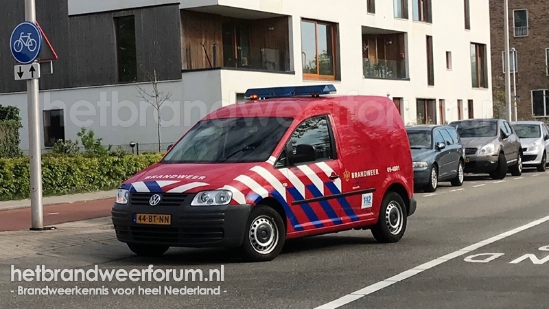 09-4801 Personeel/Materiaalvoertuig