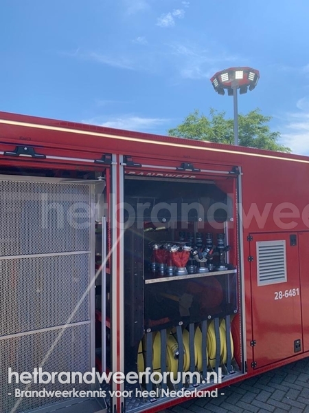 28-6481 Hulpverleningshaakarmbak SBB