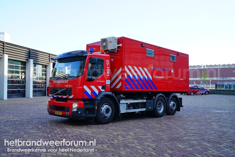 05-1081 Haakarmvoertuig