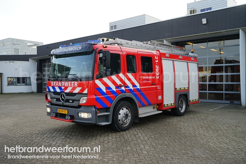 21-2032 Tankautospuit
