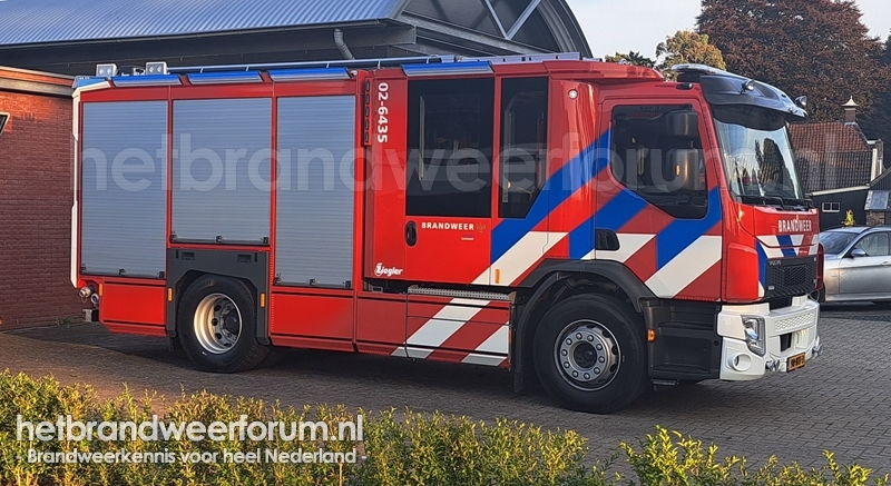 02-6435 Tankautospuit