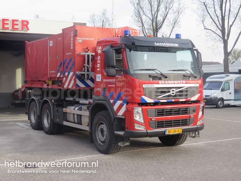 16-9281 Haakarmvoertuig