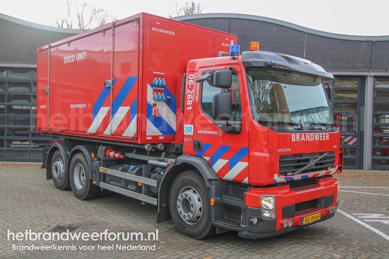 06-2681 Haakarmvoertuig