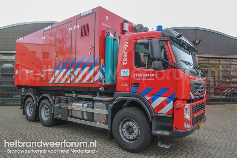 06-2682 Haakarmvoertuig