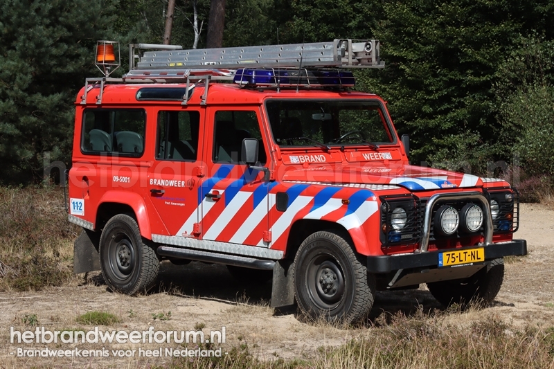 09-5001 Personeel/Materiaalvoertuig (75-LT-NL)