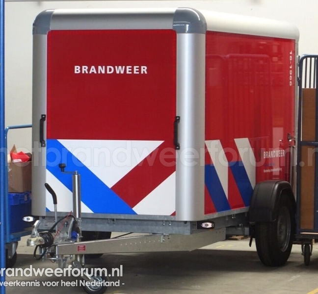 16-1966 Rietenkap brandbestrijdingsaanhanger