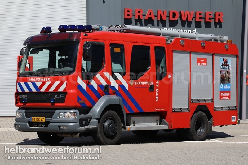 17-9335 Tankautospuit