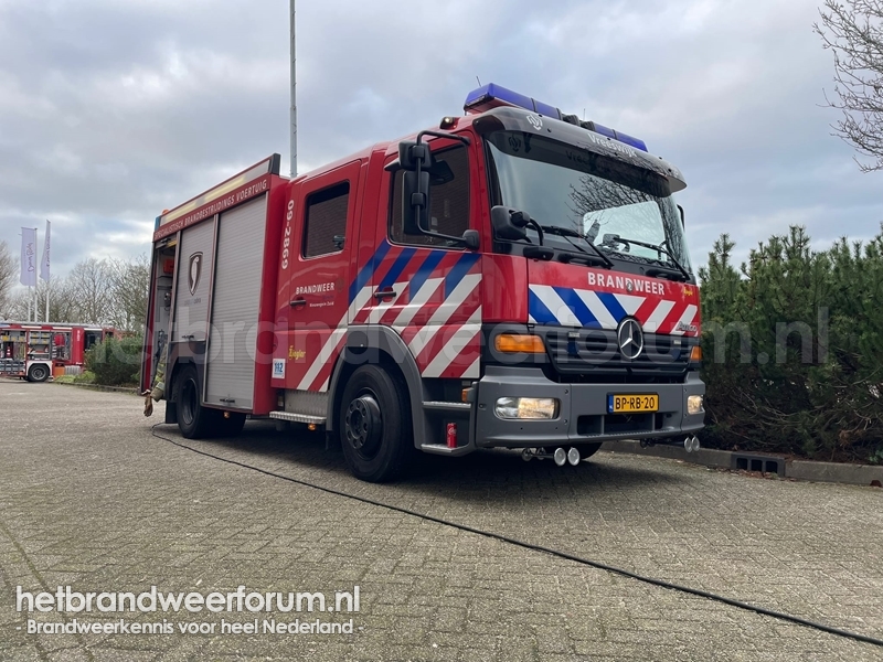 09-2869 Bijzondere Blusmiddelenvoertuig