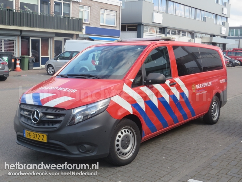 12-1292 Dienstbus Officier van Dienst Midden