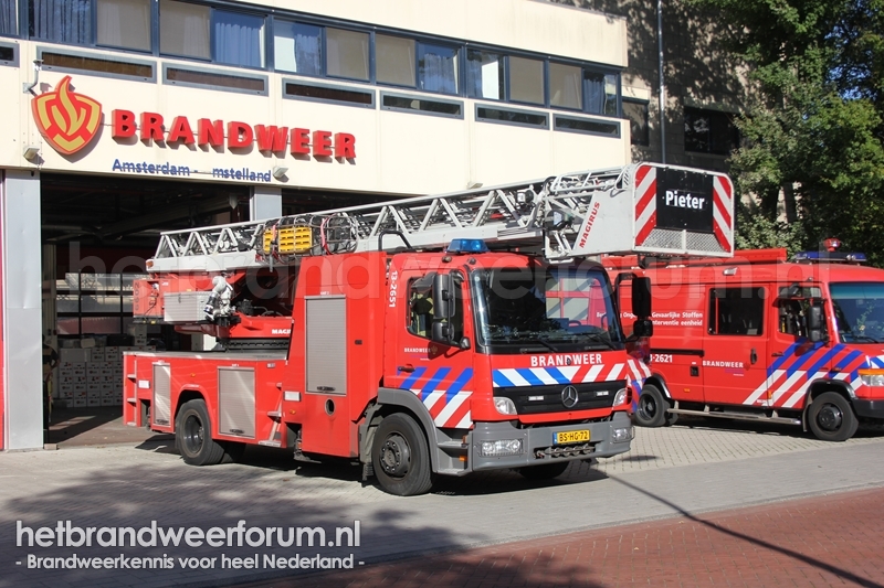 13-2651 Autoladder