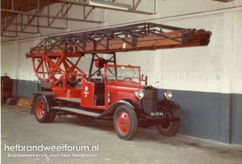 6 Autoladder (NJ-01-94)