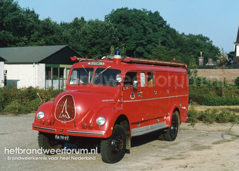 704 Tankautospuit (PA-79-97)