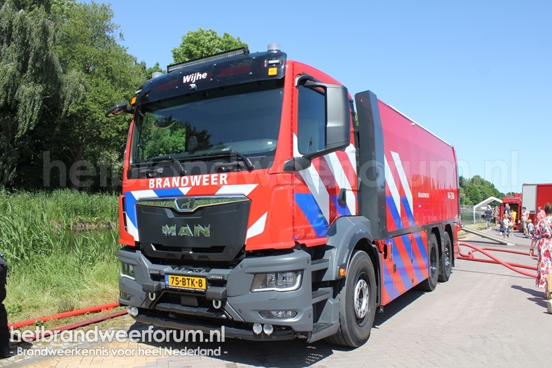 04-2560 Watertankwagen