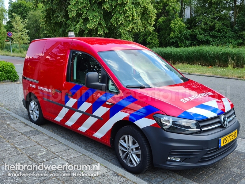 06-7502 Personeel/Materiaalvoertuig 