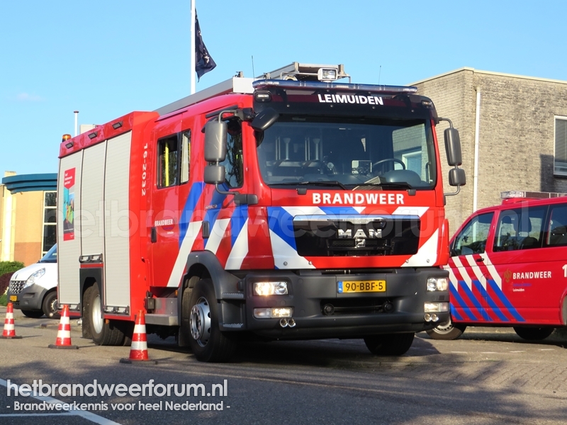 16-2032 Tankautospuit