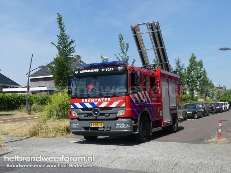 11-8037 Tankautospuit