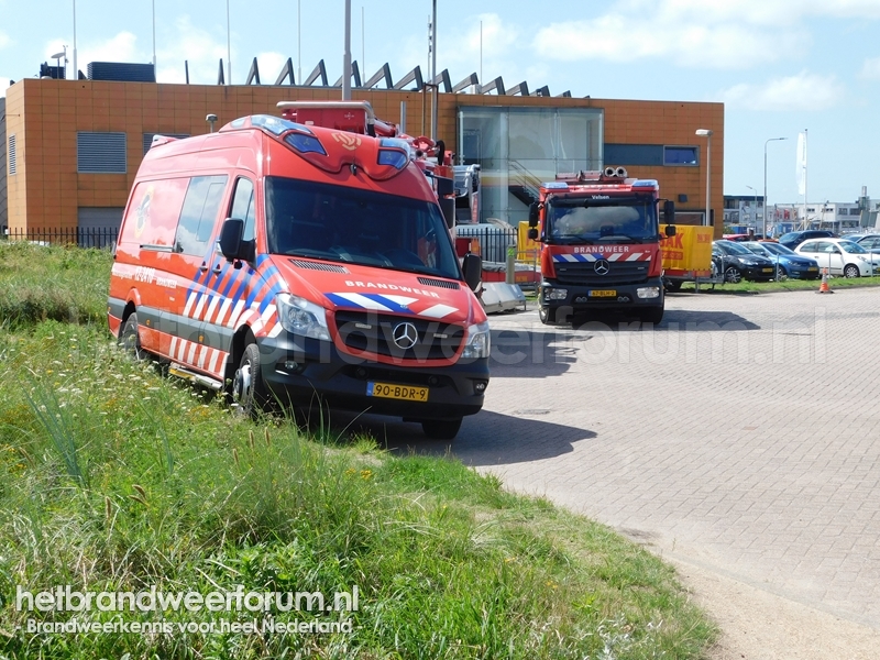 12-2410 Waterongevallenvoertuig