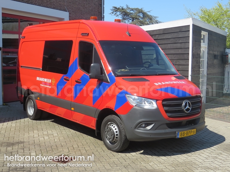 Personeel/Materiaalvoertuig (88-BPP-6)