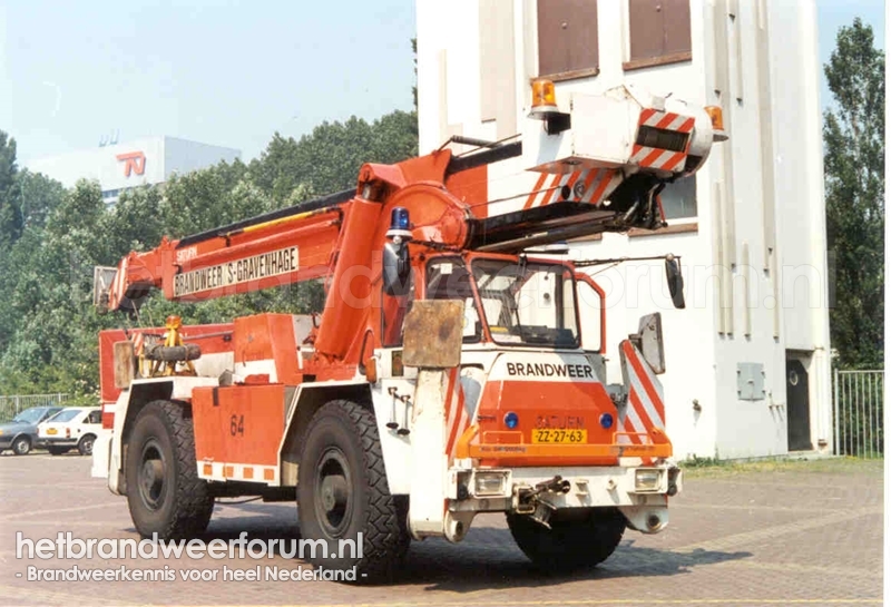 64 Grote kraan