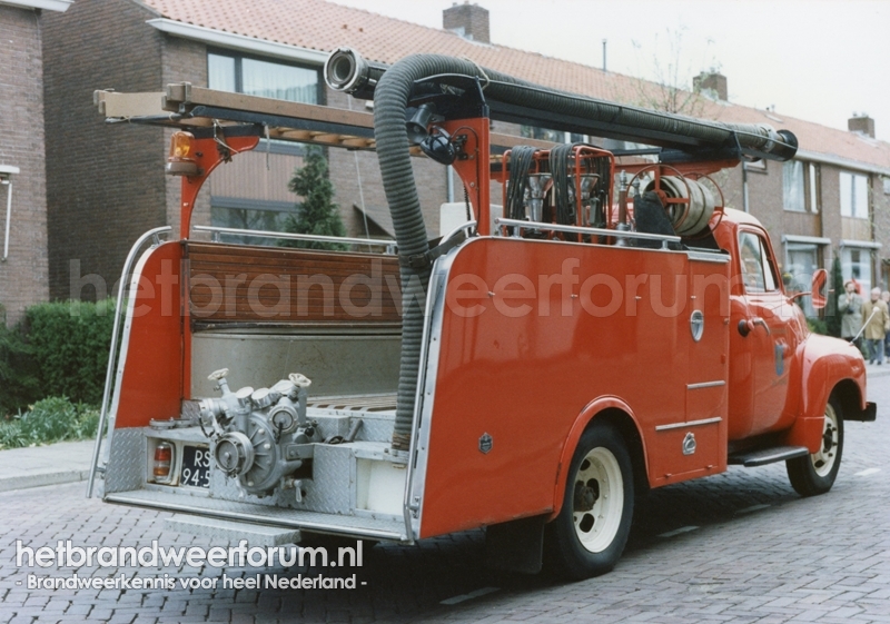 Oldtimer Oostknollendam (RS-94-54)