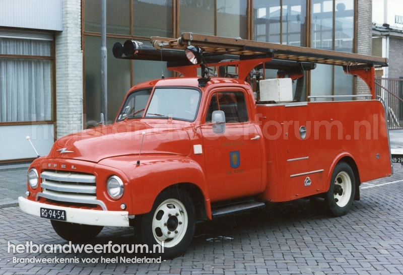 Oldtimer Oostknollendam (RS-94-54)