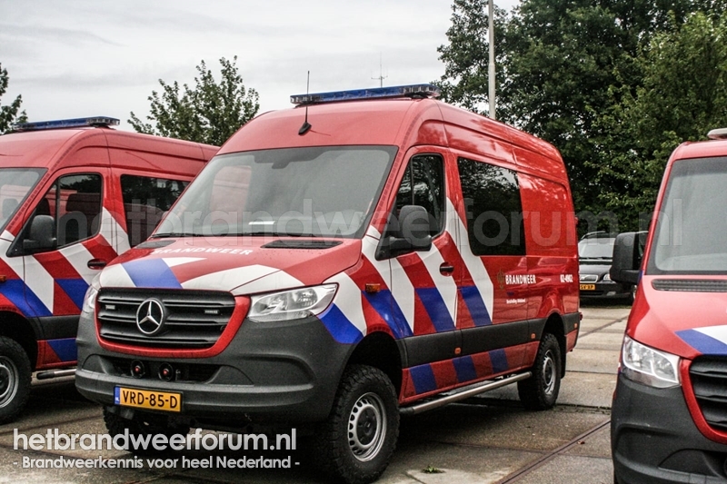 02-4902 Personeel/Materiaalvoertuig Terreinvaardig