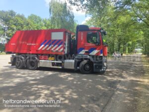 23-2381 Haakarmvoertuig