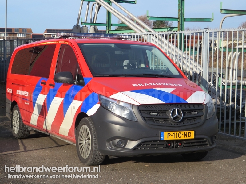 16-1626 Dienstbus VEB