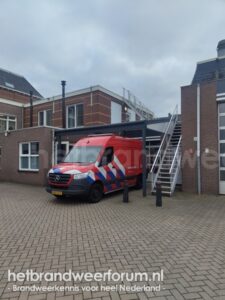 23-5183 Dienstbus Logistiek